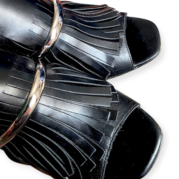 Lord & Taylor 424 Fifth Candis Fringe Heels, Black, Size 7M - Picture 6 of 14